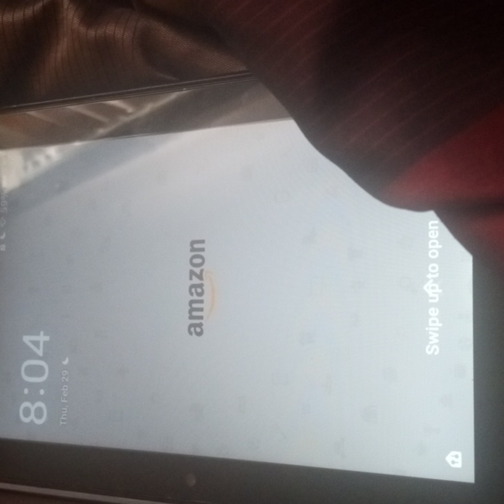 Amazon fire tablet - Picture 2 of 3